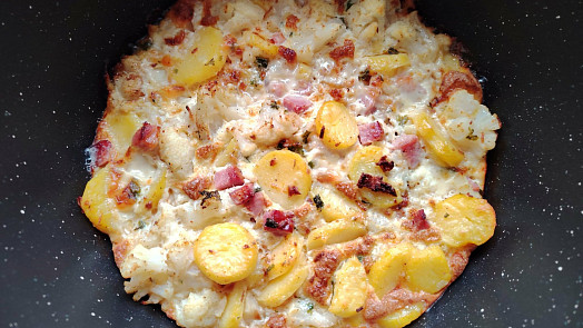 Zapečené brambory z remosky: Můžeme připravit současně vše, na co máme chuť