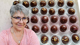 Vánoční cukroví z nepečeného těsta bývá nejlepší, i když je ze zbytků po pečení