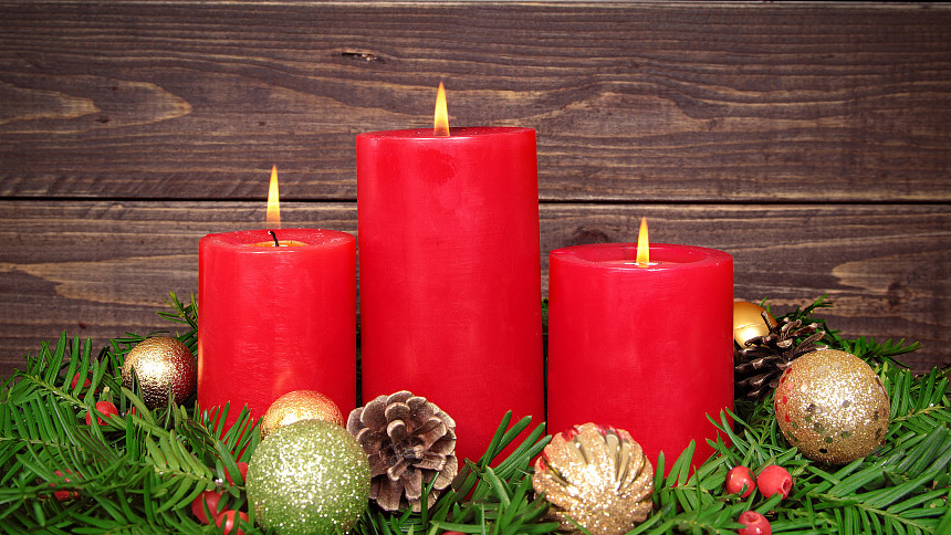 Kalendář vánočního pečení: 3. adventní neděli začínáme plnit, polévat a zdobit