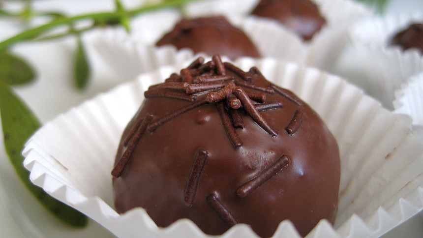 Perníkové koule a kuličky: Vypadají skvostně, přitom jsou hotové vcukuletu