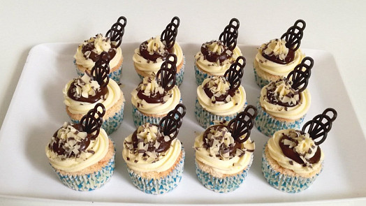 Máslový vaječný krém můžeme libovolně ochutit: Naplníme jím cukroví i moučníky