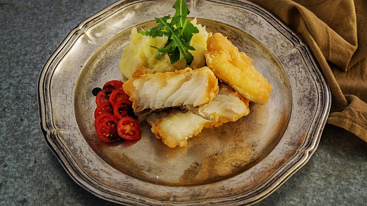 Jak udělat smažené rybí filé? Nejlépe chutná v kombinaci s jemnou bramborovou kaší