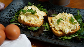 Vaječná pomazánka: Připravte si královnu pomazánek, která rozhodně nikdy neomrzí