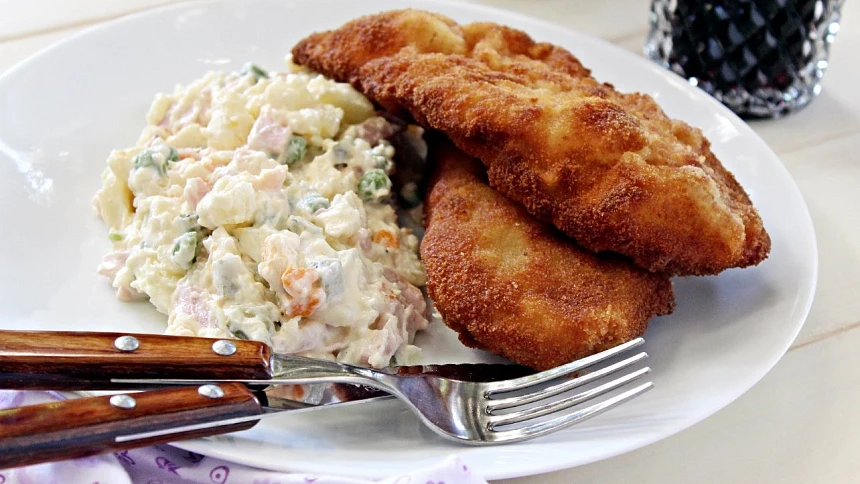 Horkovzdušná fritéza: Smažení kuřecích stehenních řízků nebylo nikdy jednodušší