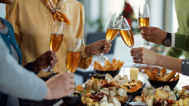 15 receptů na silvestrovské pochoutky: Užijte si čas i mlsání se svými nejbližšími