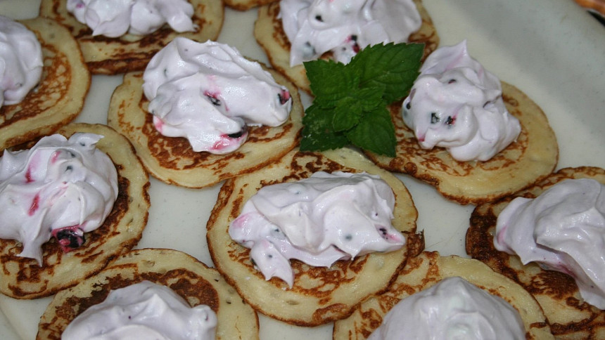 Jak připravit kynuté lívance? Díky droždí jsou krásně nadýchané a lépe chutnají