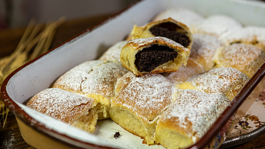 Recepty z českých pohádek: Zkuste kynuté buchty jako z pohádky Princezna ze mlejna