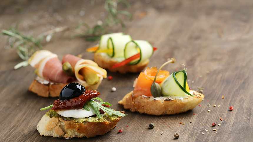 8 chyb při přípravě chlebíčků a jednohubek: Poradíme, jak na bezchybné pohoštění