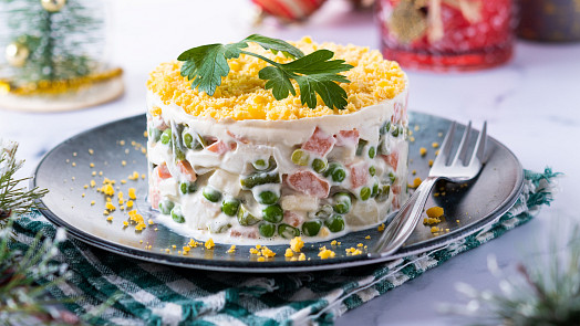 Co s přebytky bramborového salátu? Velké oči při přípravě a další dobroty na stole