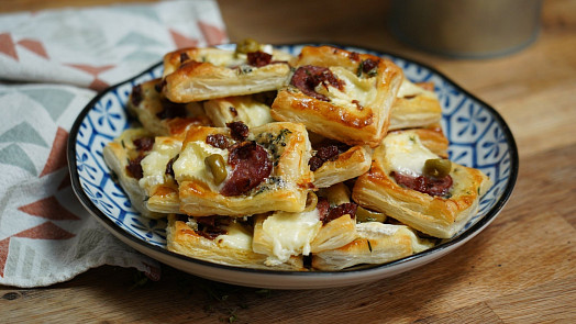 Slané jednohubky z listového těsta: Připravte jednoduché pohoštění podle videonávodu