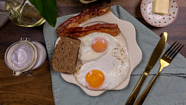 Jak na sázená vejce z toustovače? Díky tomuto návodu bude žloutek krásně tekutý