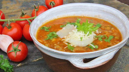 Jak zahušťovat polévky a omáčky bez mouky? 13 tipů pro skvělou chuť a konzistenci