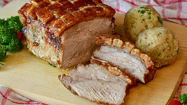 Jak péct maso? Máme pro vás několik rad, se kterými připravíte dokonalou pečínku