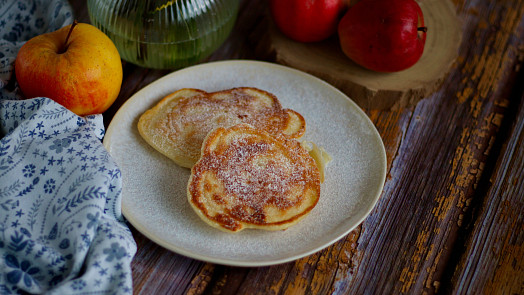 Jablka v županu: Připravte si retro pochoutku, kterou si zamiluje celá rodina