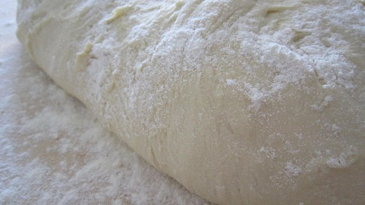 Znáte okénkový test na kynuté těsto? Naučíme vás ho