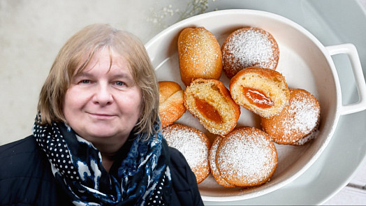 Masopustní koblihy uměly babičky výborně. Zvládneme je také tak