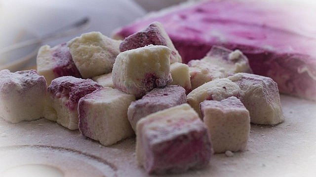 Milujete žužu neboli marshmallow? Naučíme vás ho podle snadného postupu