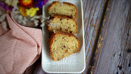 Jak upéct hrníčkovou bábovku? Ozvláštněte bábovku oblíbenou Margot tyčinkou