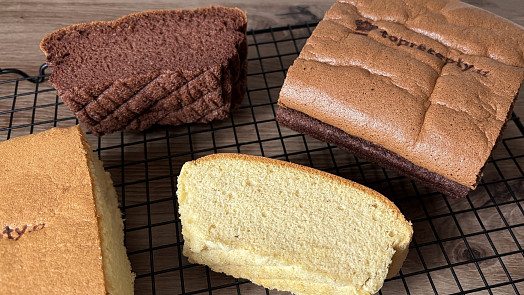 Buchtičky jako z večerky aneb domácí jiggly castella cake. S videonávodem je to hračka