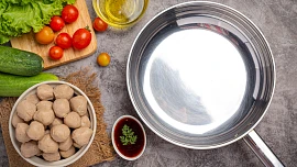 Jak udělat nerezovou pánev nepřilnavou? Poradíme vám, jak jednoduše na to