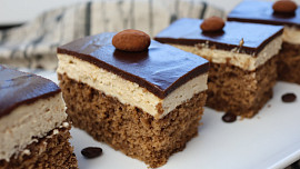 Jak udělat kakaovou polevu, která bude nejen báječně vypadat, ale i chutnat?