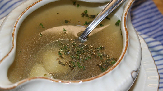 Oukrop patří mezi téměř zapomenuté recepty našich babiček. Umíte ho připravit?