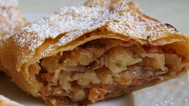 Závin 5x jinak: Inspirujte se nejoblíbenějšími recepty z různých těst i náplní