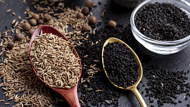 15 receptů na jídla s kmínem v zásadní roli: Je libo chléb, polévku nebo maso?