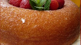 Jak udělat cukrový rozvar na savarin? Podle videa snadno