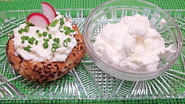 Krémové sýry jsou čerstvé sýry z mléka a smetany. Vychutnejte si jejich svěžest