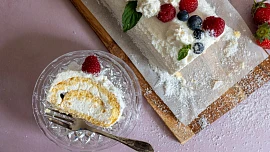 15 oblíbených retro moučníků: Připomeňte si sladké dobroty svého dětství