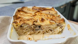 Zapečené palačinky s tvarohem podle ČSN: Zkusíte sladký oběd v chutné obměně?