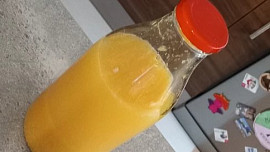 Domácí ginger shot: Připravte si chutný nápoj plný vitamínů podle videoreceptu