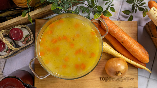 Drožďová polévka jako od babičky: Tato poctivá klasika krásně zasytí a zahřeje