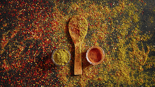 Čubrica: Víte, z čeho se tato známá kořenící směs skládá a k čemu se využívá?