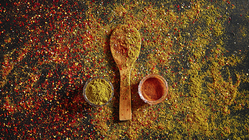 Čubrica: Víte, z čeho se tato známá kořenící směs skládá a k čemu se využívá?