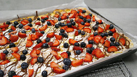 Palačinky na plechu: Nemusíte je pouze smažit, připravit je zvládnete i v troubě