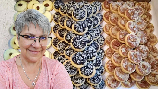 Svatební koláčky s náplní se pečou nejen na svatby, ale i na různé svátky a oslavy