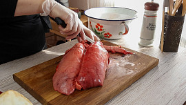 Správně očistěné plíce jsou delikatesou. S videonávodem to zvládnete krok za krokem