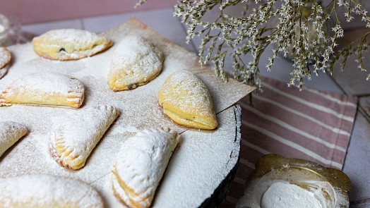 Rychlé a křehoučké taštičky: Těsto ze tří surovin naplňte svou nejmilejší náplní