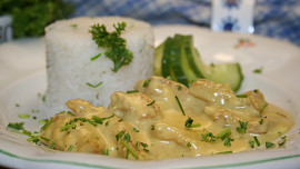 20 rychlých večeří pro každý den: Jak se dobře najíst bez zbytečných stresů