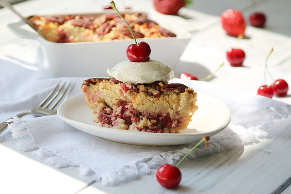 Jahelník s tvarohem a ovocem