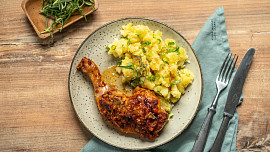 15 receptů s kuřecími stehny: Nejšťavnatější část kuřete připravíte na mnoho způsobů