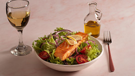 Losos na tři způsoby: Přinášíme inspiraci, jak chutně připravit oblíbenou rybu