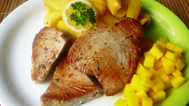 Maso při smažení pouští vodu? Na vině je nesprávné ošetření masa a způsob smažení