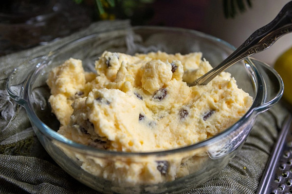 S tvarohovou náplní