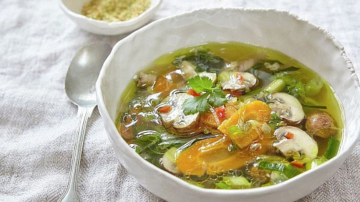 Jak napravit vývar? Ať už je příliš slaný, sladký či slabý, známe praktická řešení