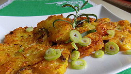 Staročeské zelníky našich prababiček: Usmažte si báječné placky s kysaným zelím