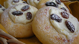 Jak zahustit tvarohovou náplň? Přinášíme 5 rad, jak docílit dokonalé konzistence