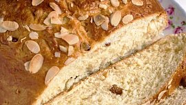 Z jakého těsta udělat mazanec? Záleží na chuti a zkušenostech v kuchyni